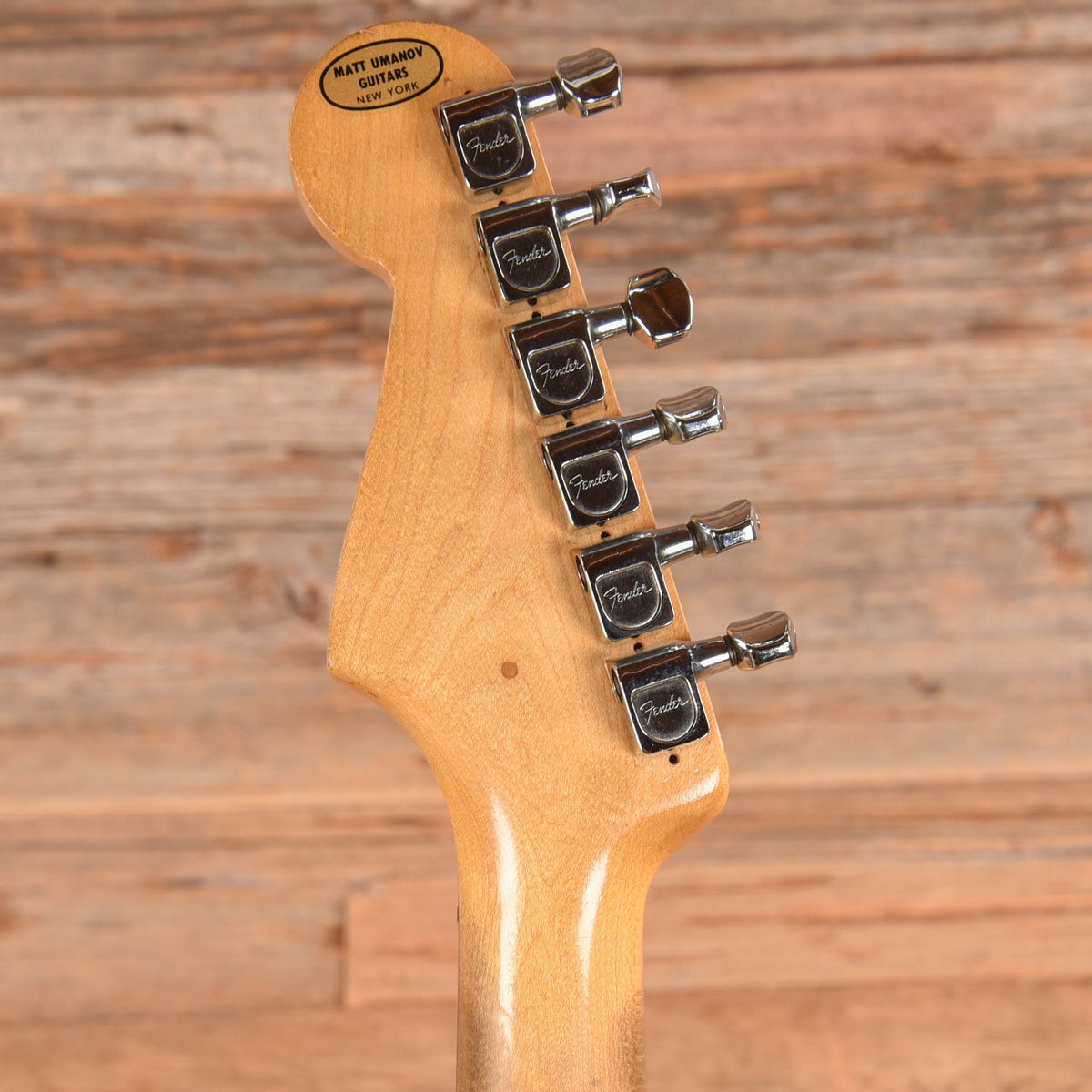 Fender Music Master Candy Apple Red 1959 - John Oates - Angle 7 | MUSICTONER