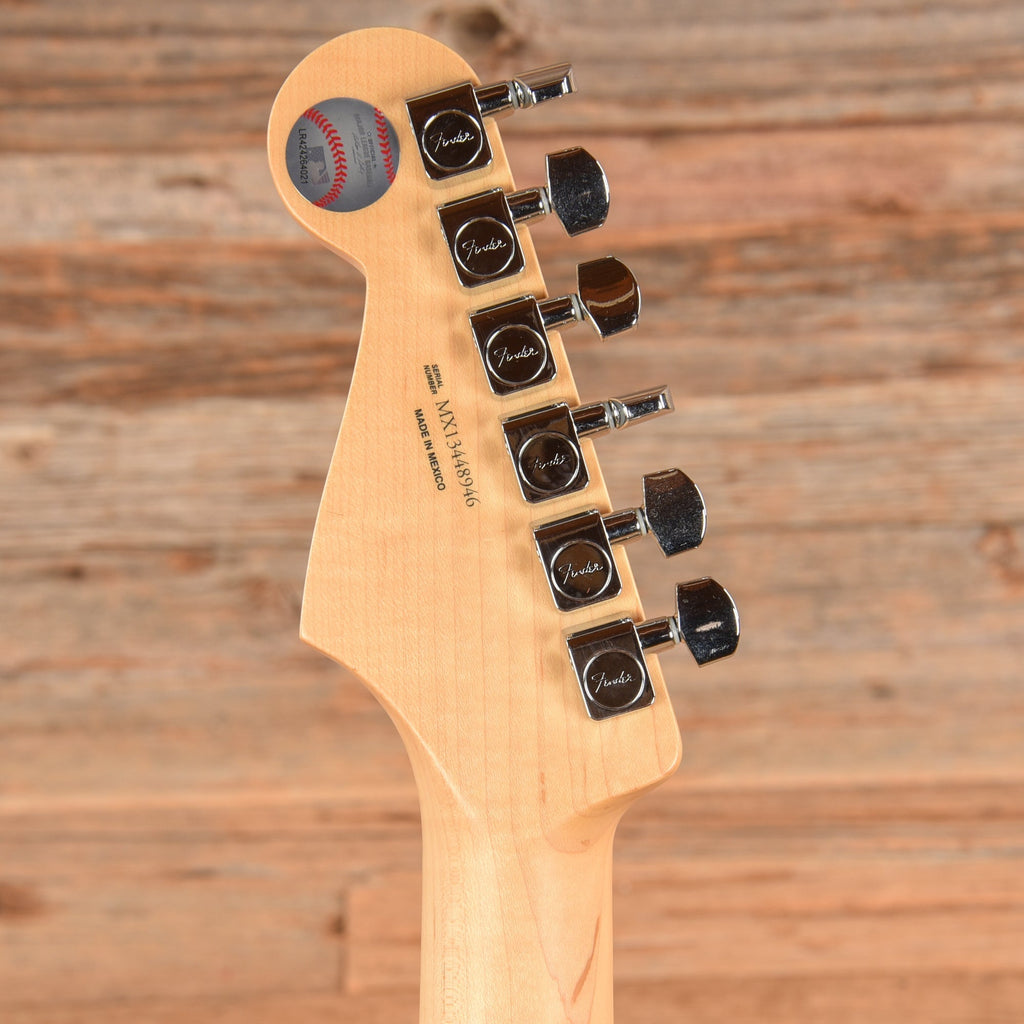 Fender Phillies Stratocaster 2014 - John Oates - Angle 7 | MUSICTONER