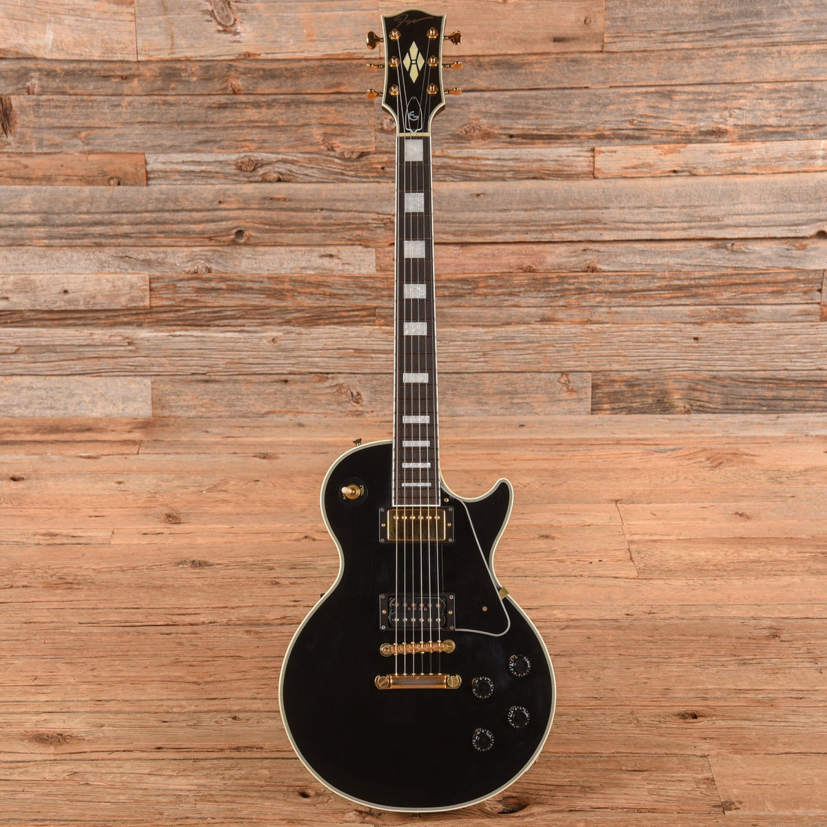 FGN LC-10 Black - Angle 4 | MUSICTONER