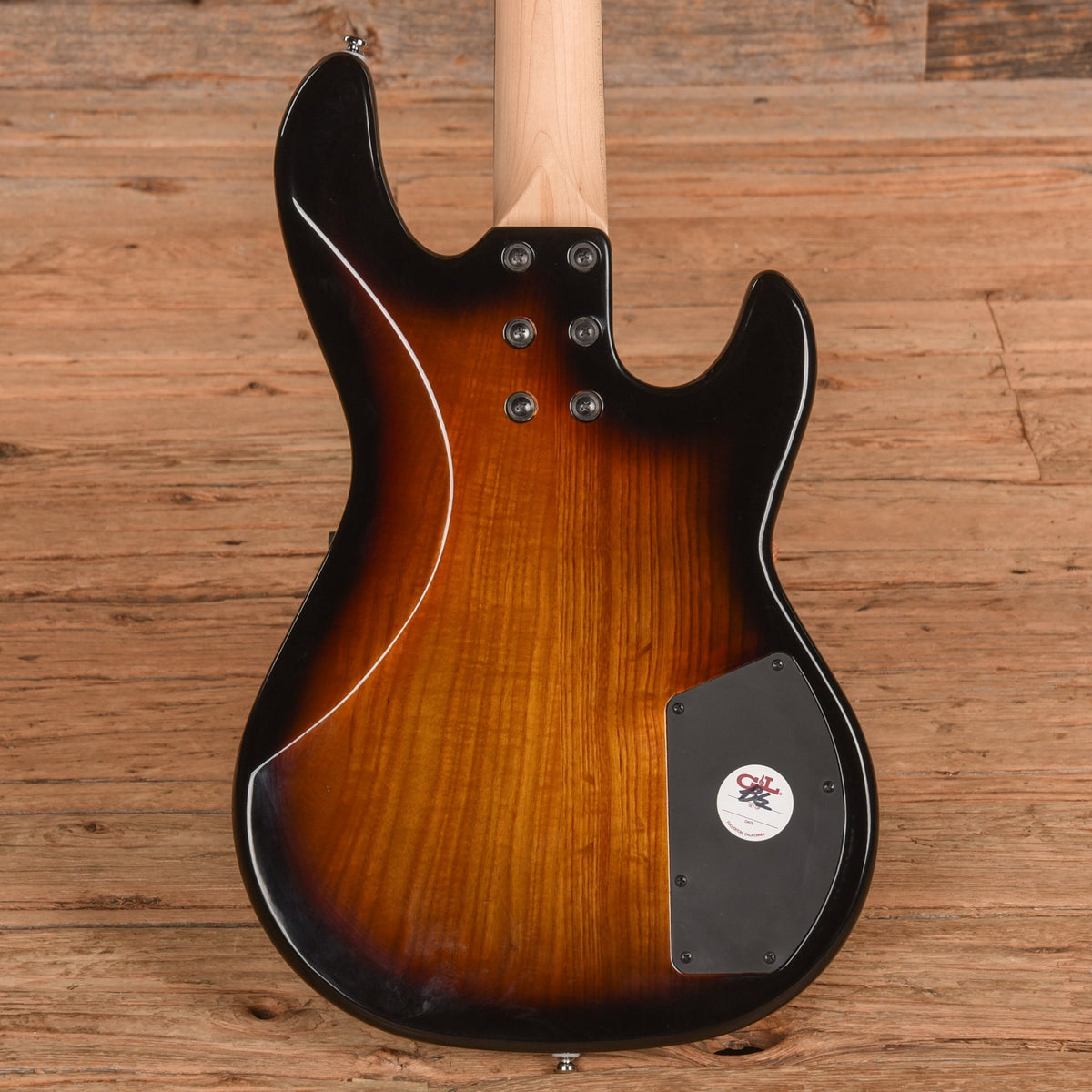 G&L Tribute Series L-2000 Sunburst  LEFTY - Angle 3 | MUSICTONER