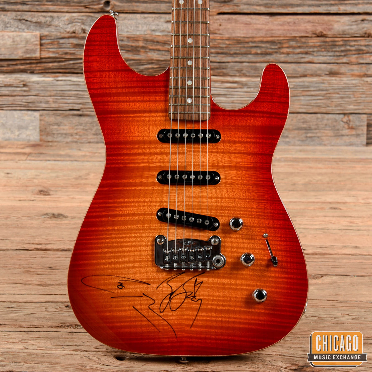 G&L S-500 Deluxe Cherryburst