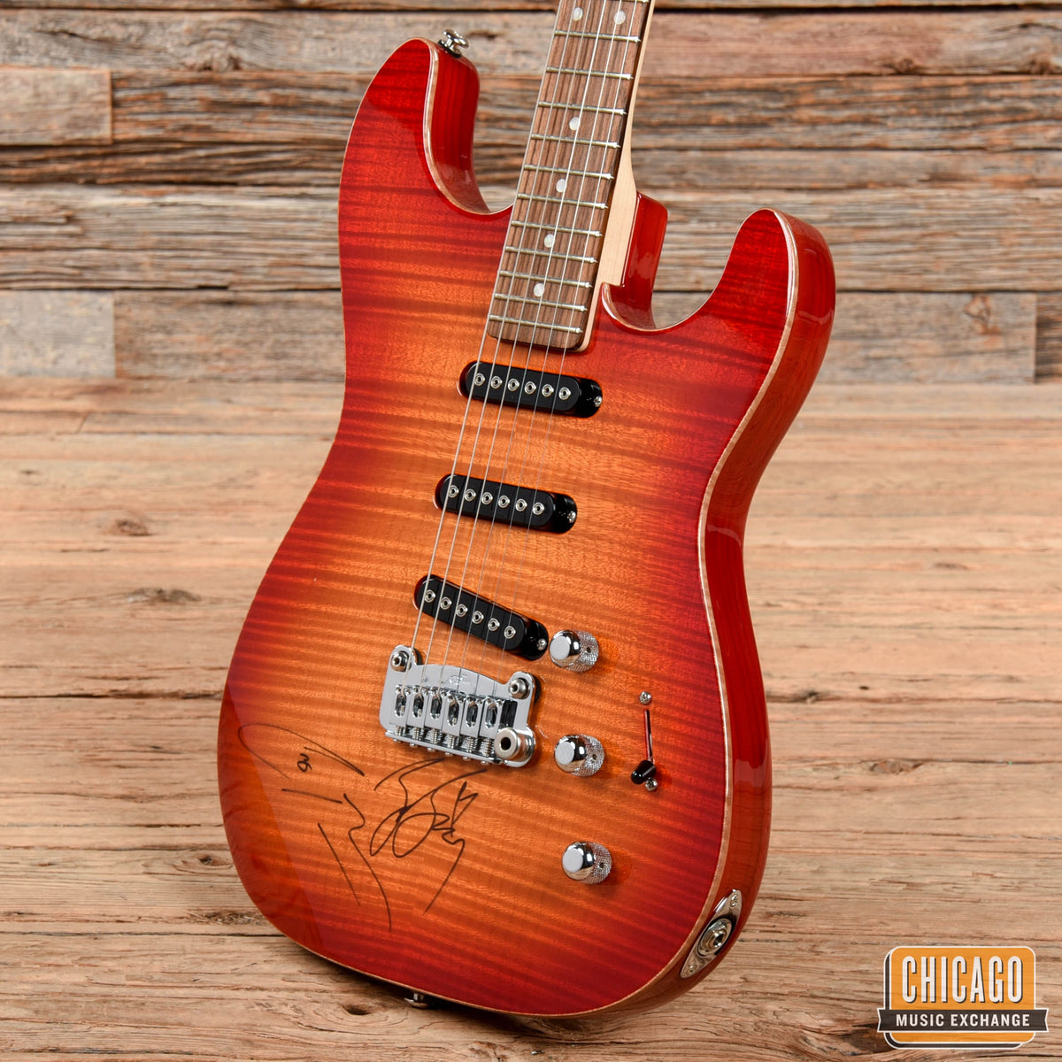 G&L S-500 Deluxe Cherryburst
