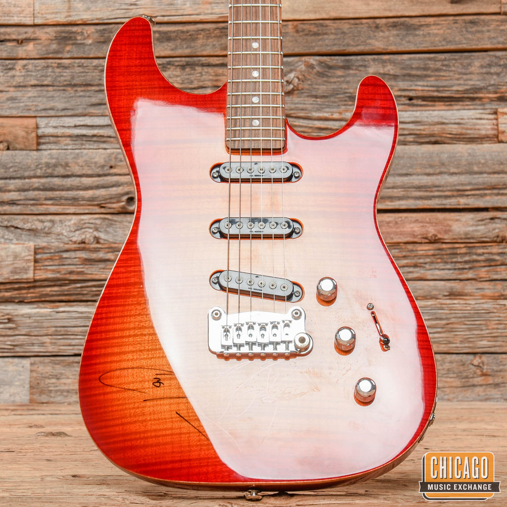 G&L S-500 Deluxe Cherryburst