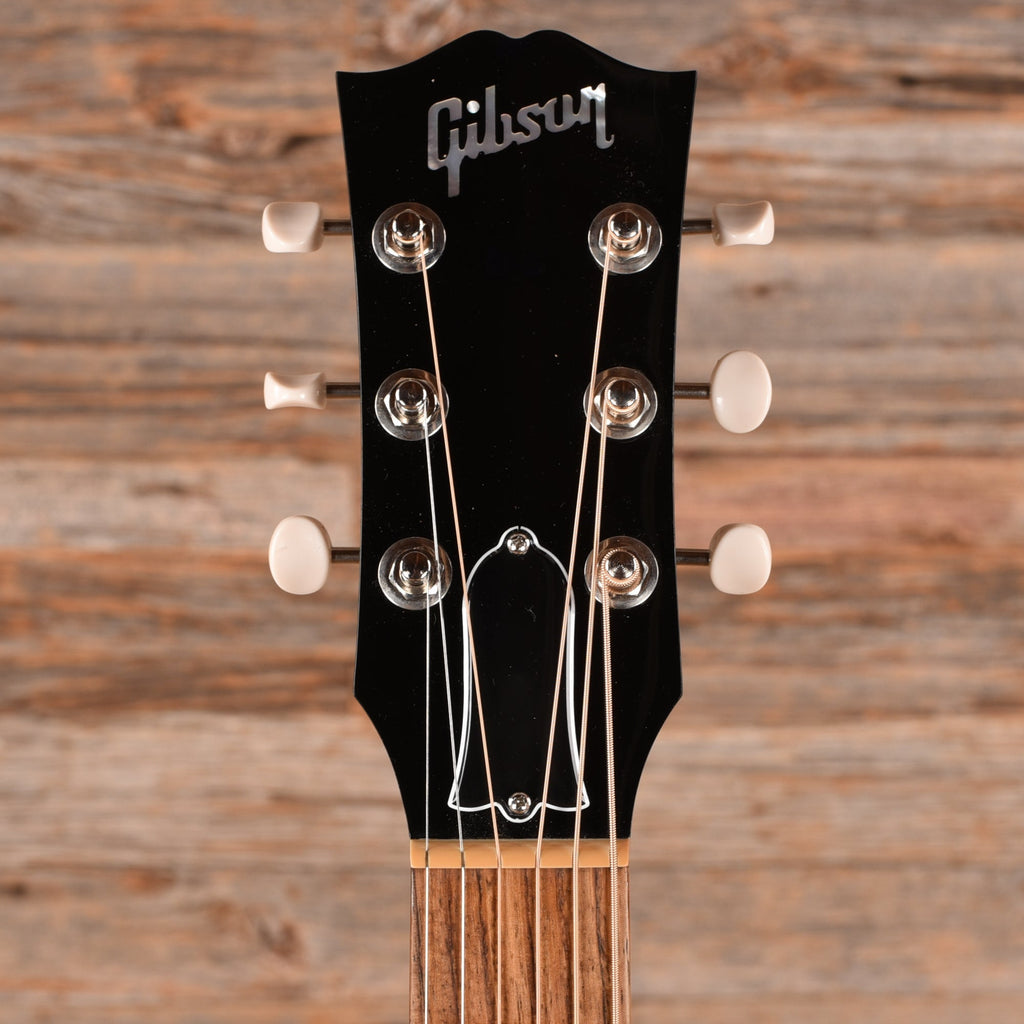 Gibson J-45 Standard Vintage Sunburst 2024 LEFTY - Angle 6 | MUSICTONER