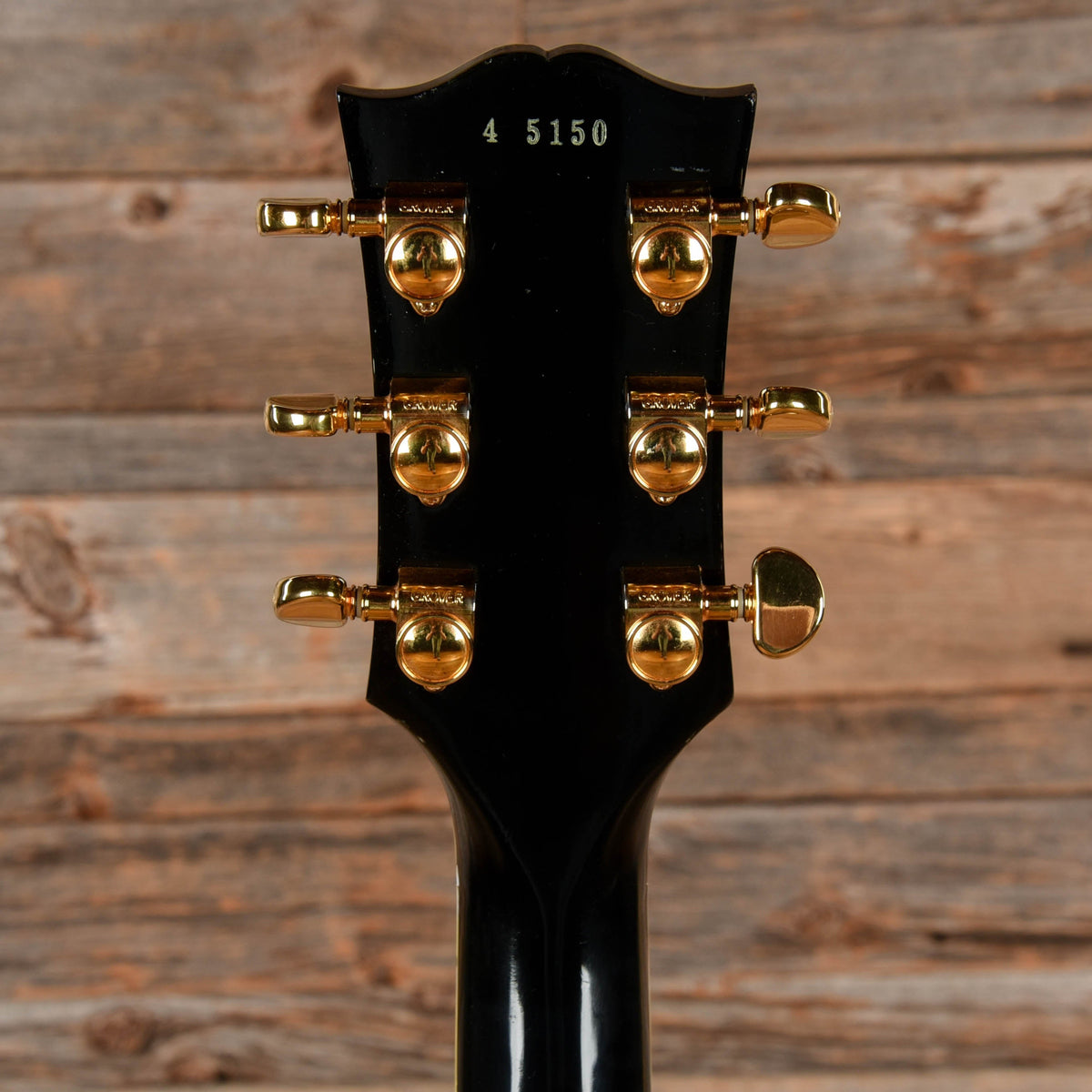 Gibson Custom Shop Historic Collection '54 Les Paul Ebony 2005 LEFTY - Angle 7 | MUSICTONER