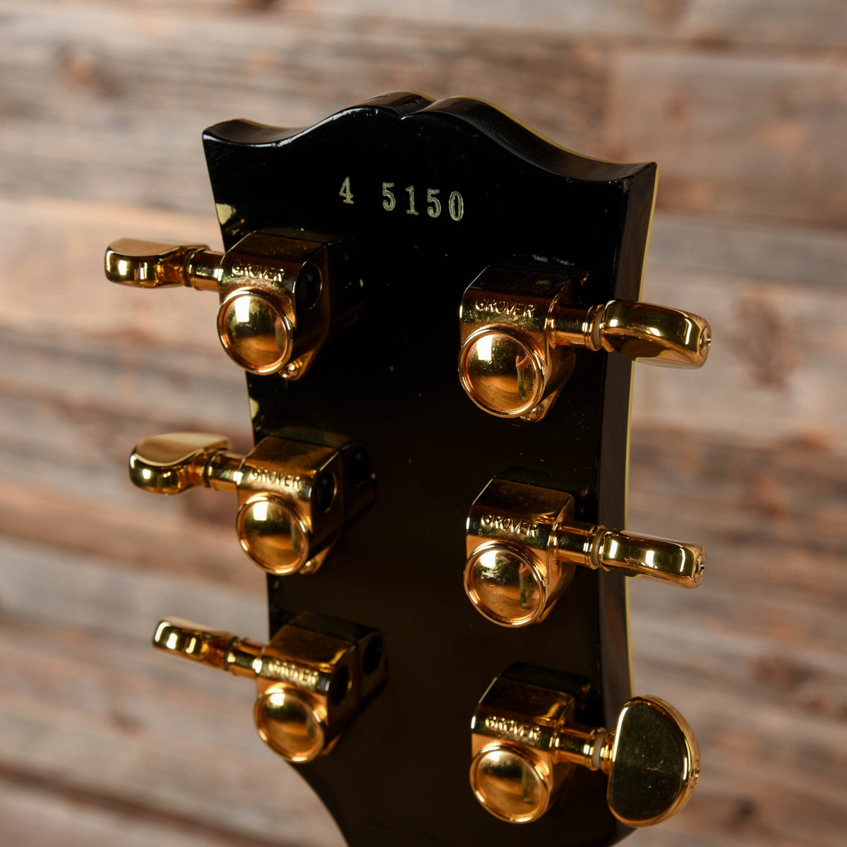 Gibson Custom Shop Historic Collection '54 Les Paul Ebony 2005 LEFTY - Angle 11 | MUSICTONER