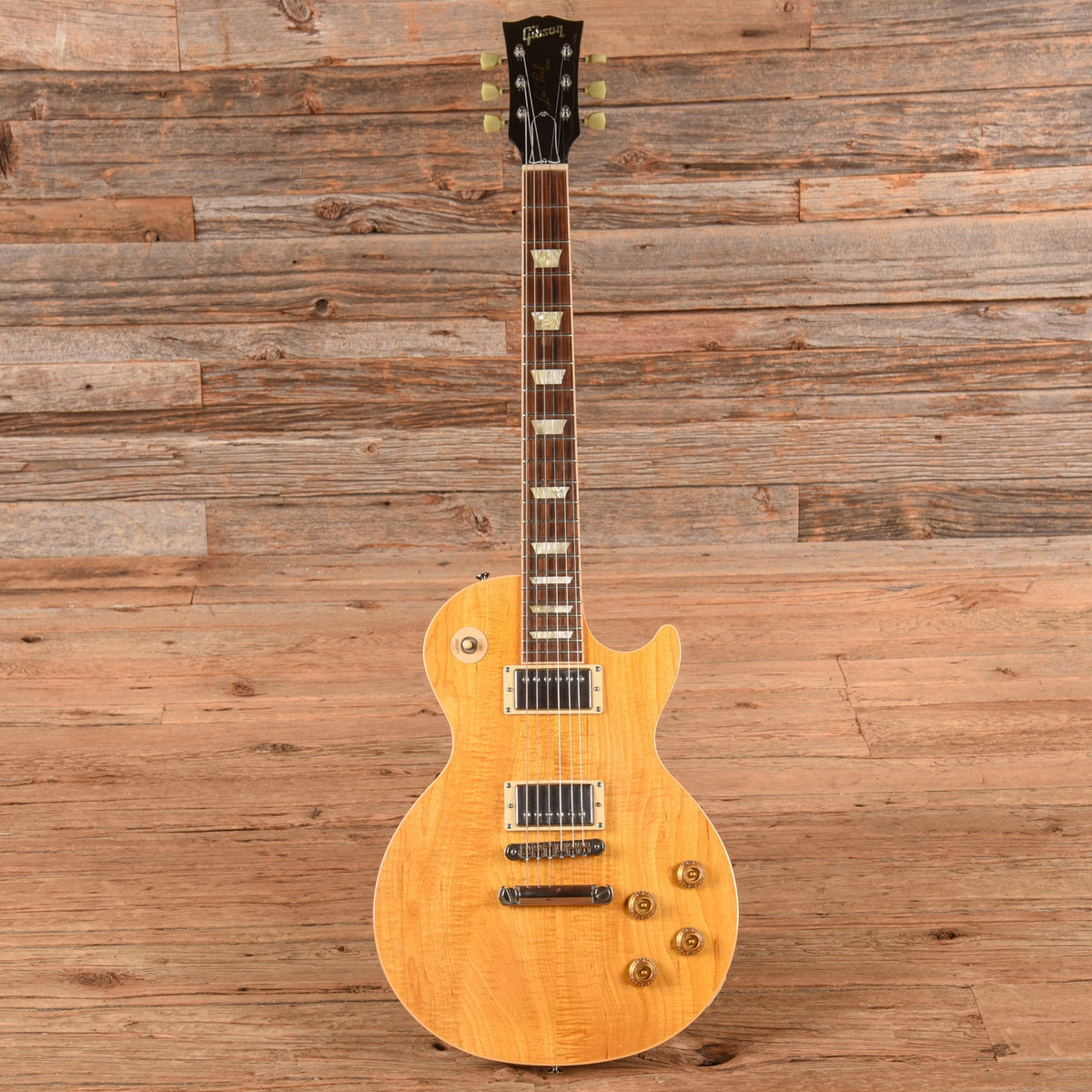 Gibson Les Paul Standard Amber 2005 - Angle 4 | MUSICTONER