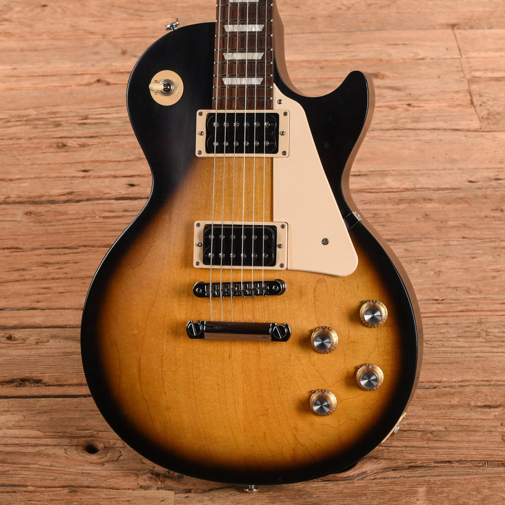 Gibson Les Paul Tribute Satin Sunburst 2016 - Angle 2 | MUSICTONER