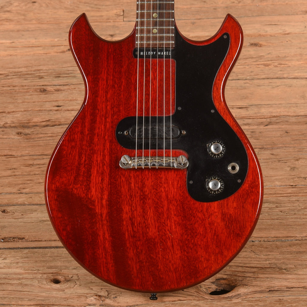 Gibson Melody Maker Cherry 1965 - Angle 2 | MUSICTONER
