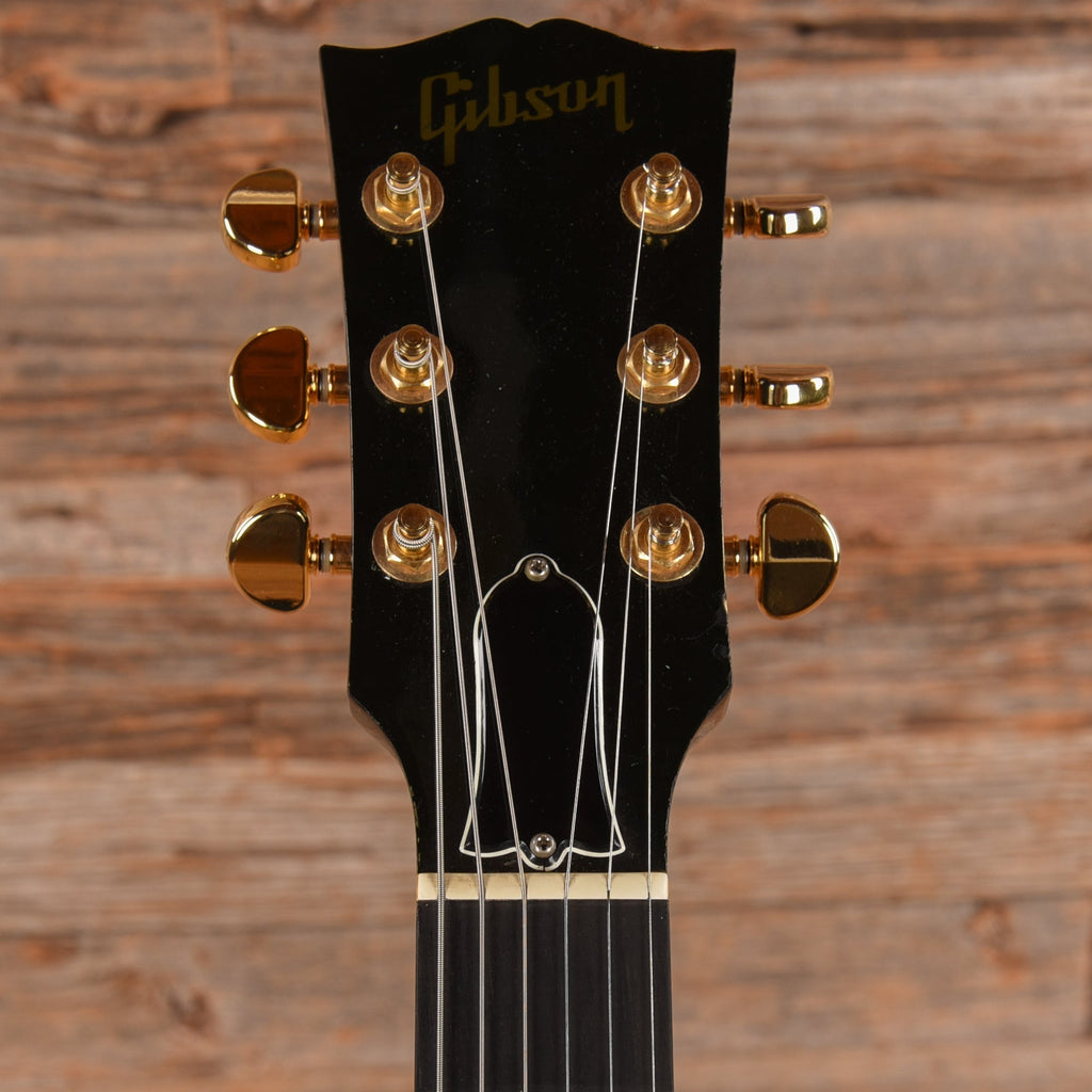 Gibson ES-335 Limited Edition Transparent Blue 1999 - Angle 6 | MUSICTONER