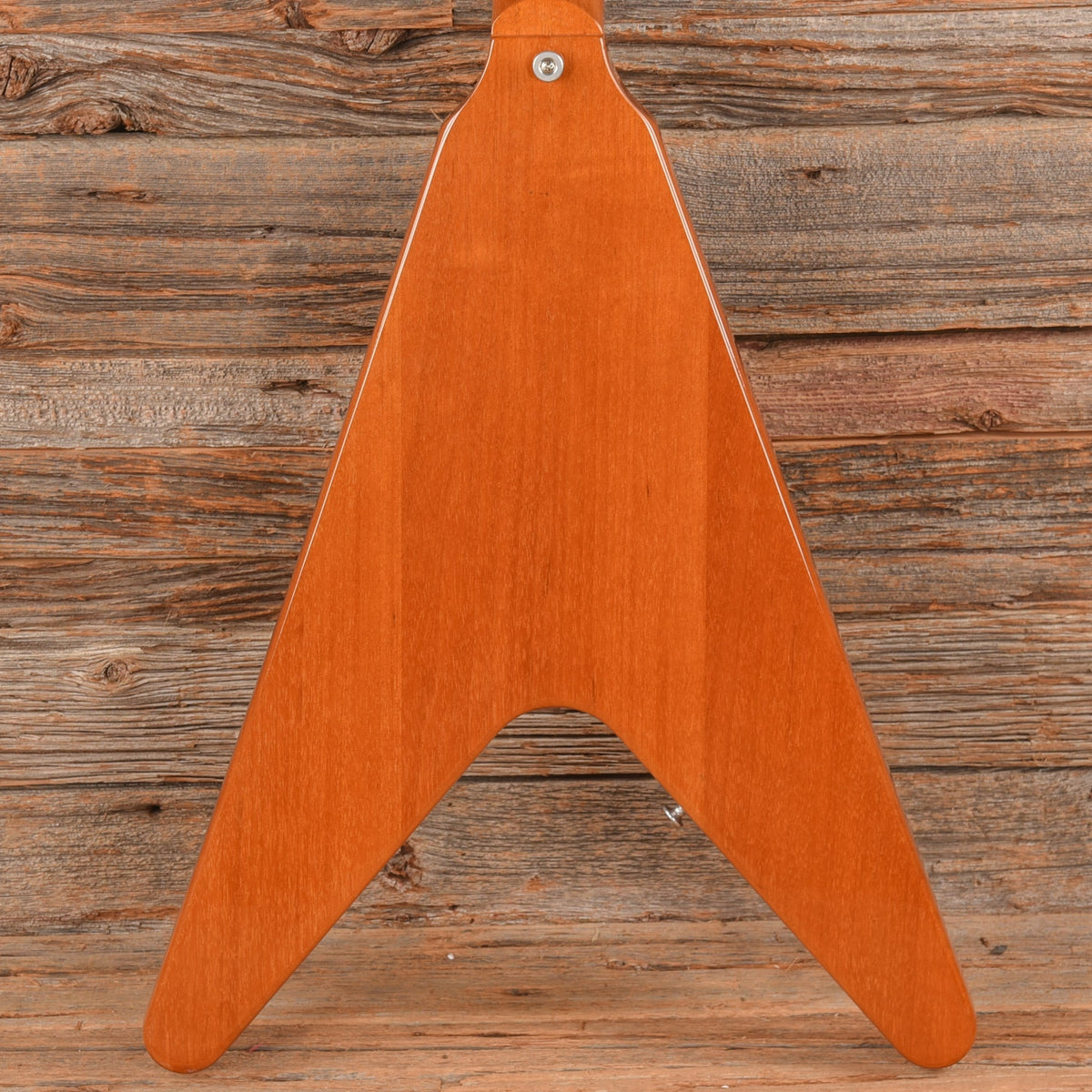 Gibson '70s Flying V Antique Natural 2023 - Angle 3 | MUSICTONER