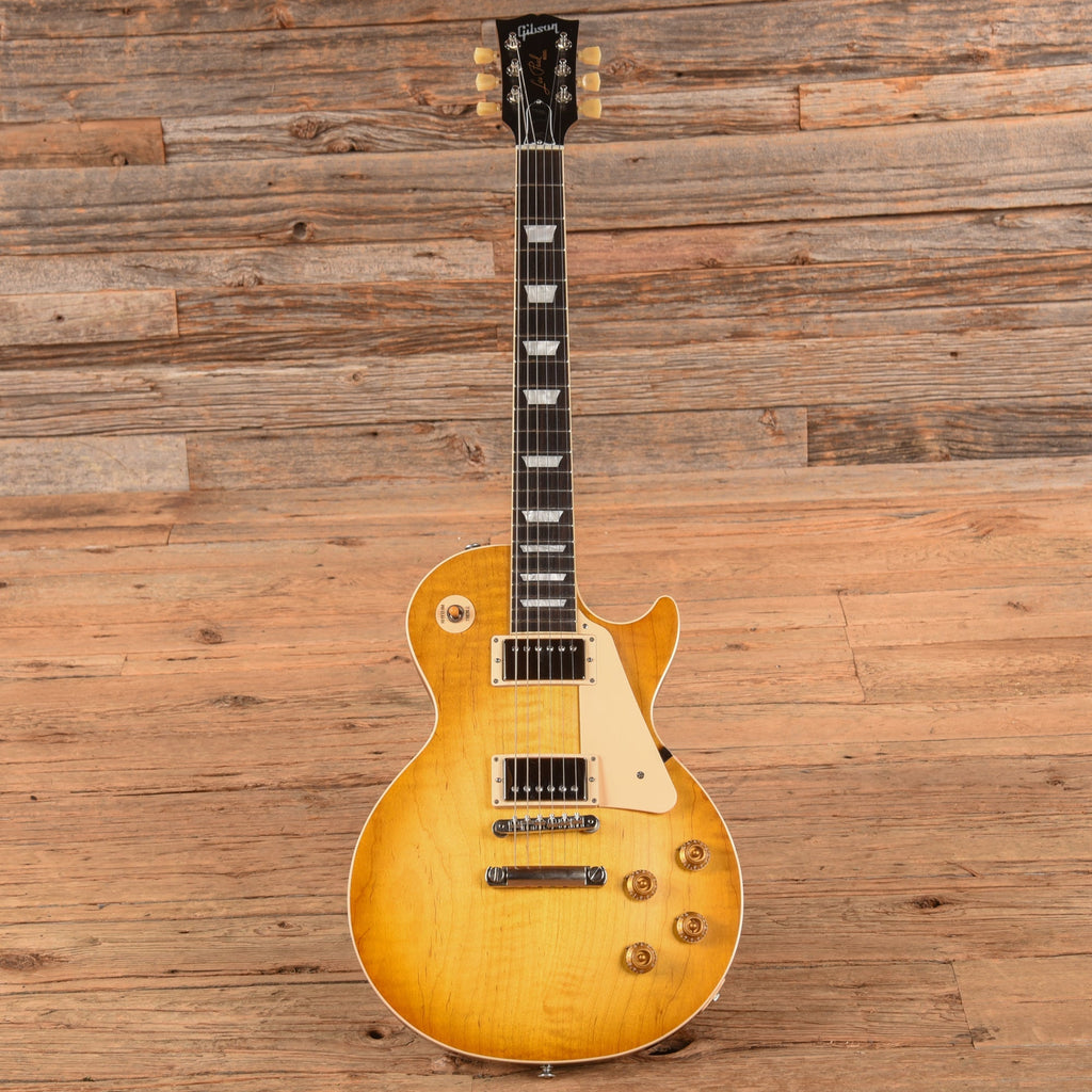 Gibson Les Paul Standard 50s Faded Honey Burst 2022 - Angle 4 | MUSICTONER