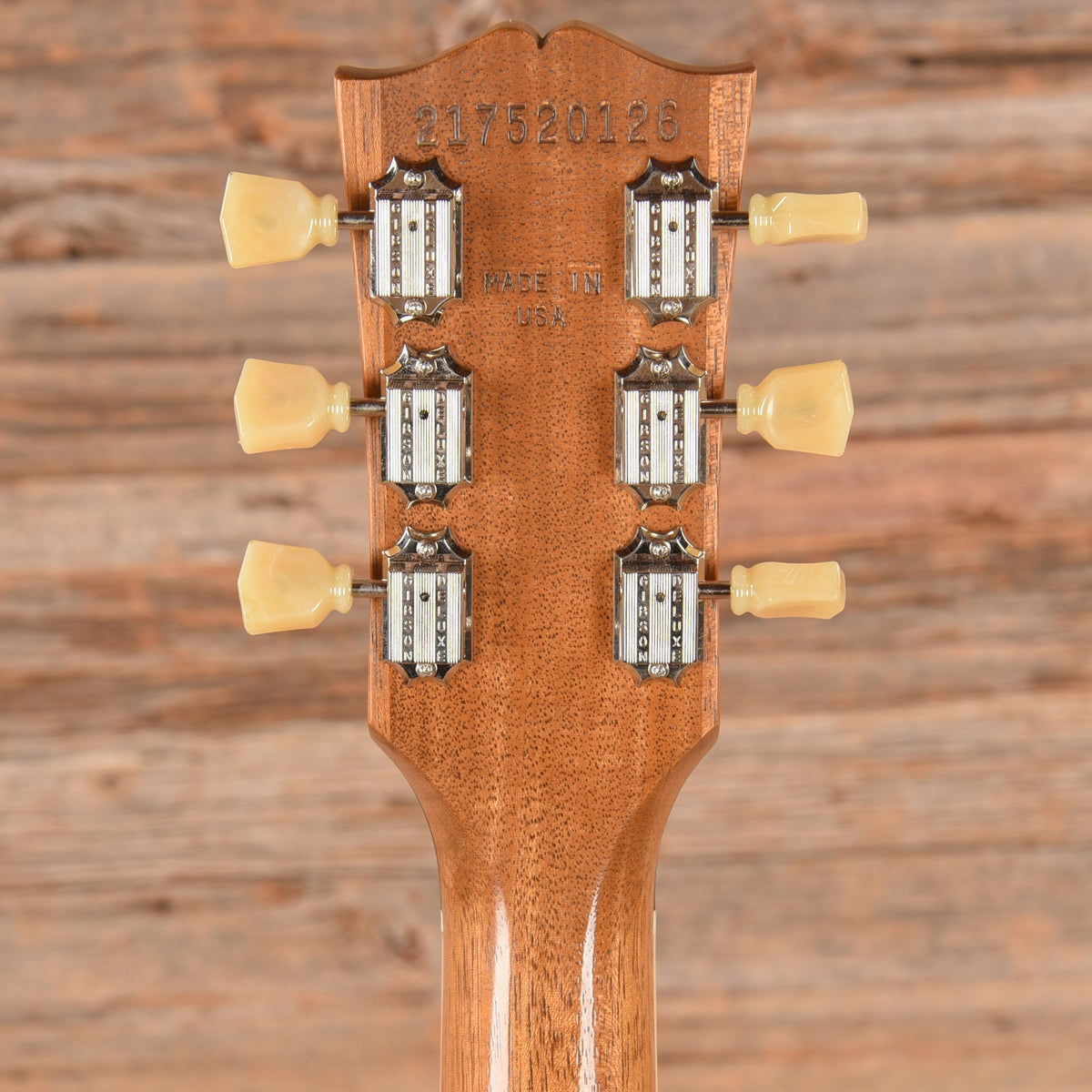Gibson Les Paul Standard 50s Faded Honey Burst 2022 - Angle 7 | MUSICTONER