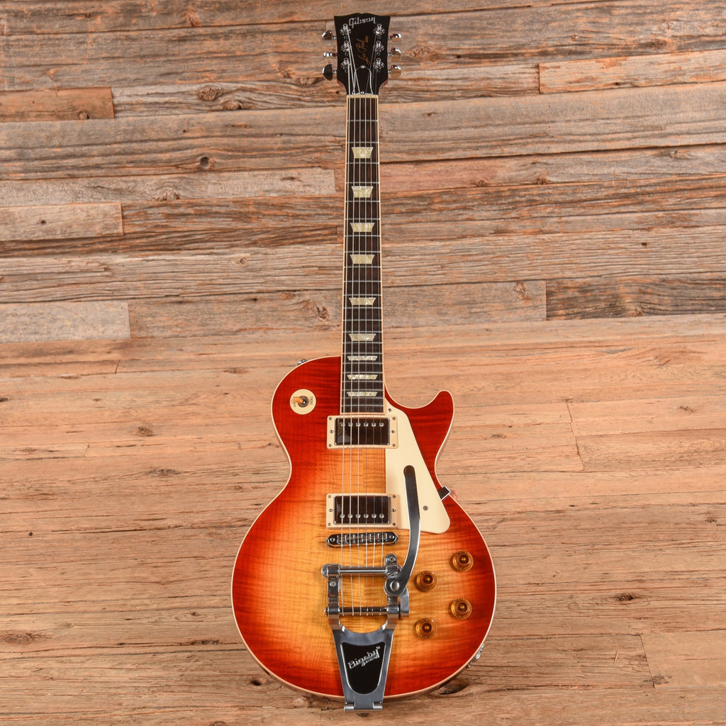 Gibson Les Paul Standard T Sunburst 2017 - Angle 4 | MUSICTONER