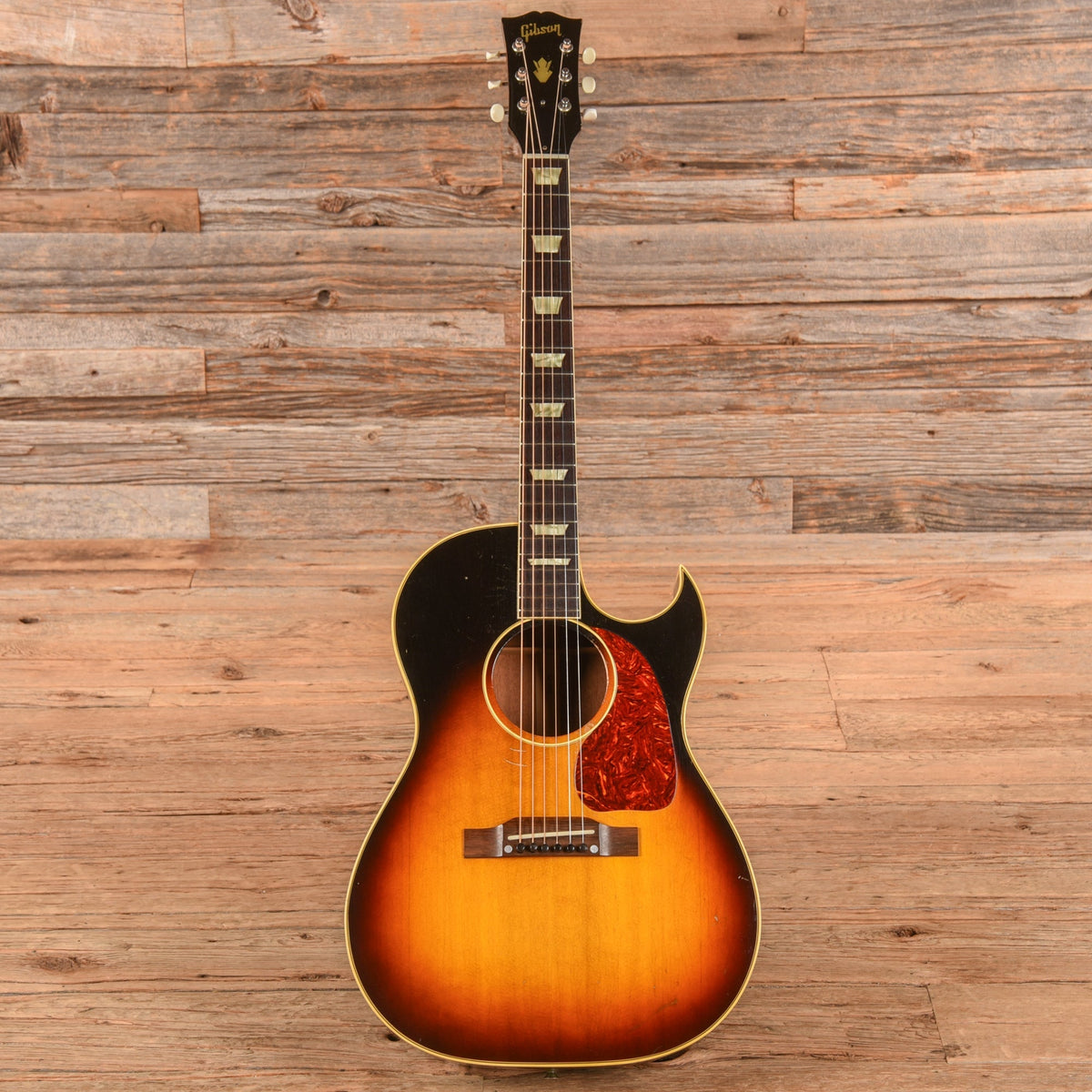 Gibson CF100 Sunburst 1958 - Zac Brown - Angle 4 | MUSICTONER