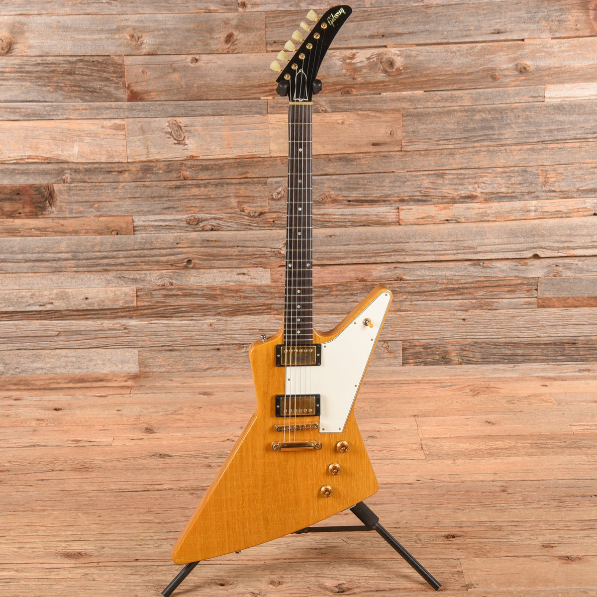 Gibson Explorer Natural 2018 - Zac Brown - Angle 4 | MUSICTONER