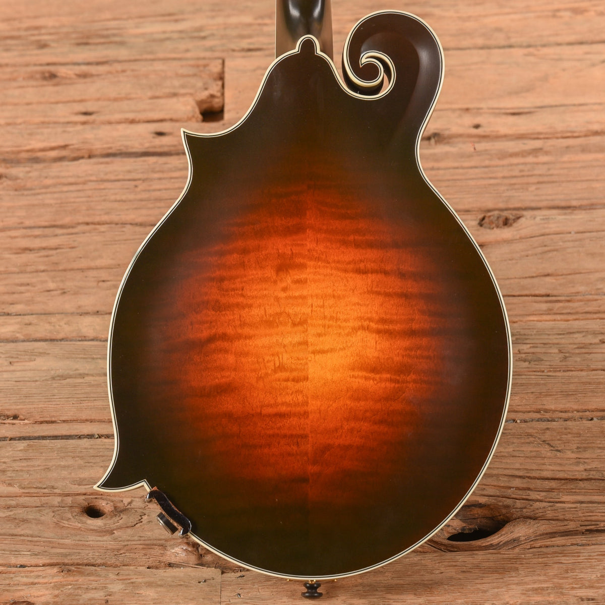 Gibson F5 Mandolin 2000s Signed by Dixie Chicks Sunburst 2000s - Zac Brown - Angle 3 | MUSICTONER