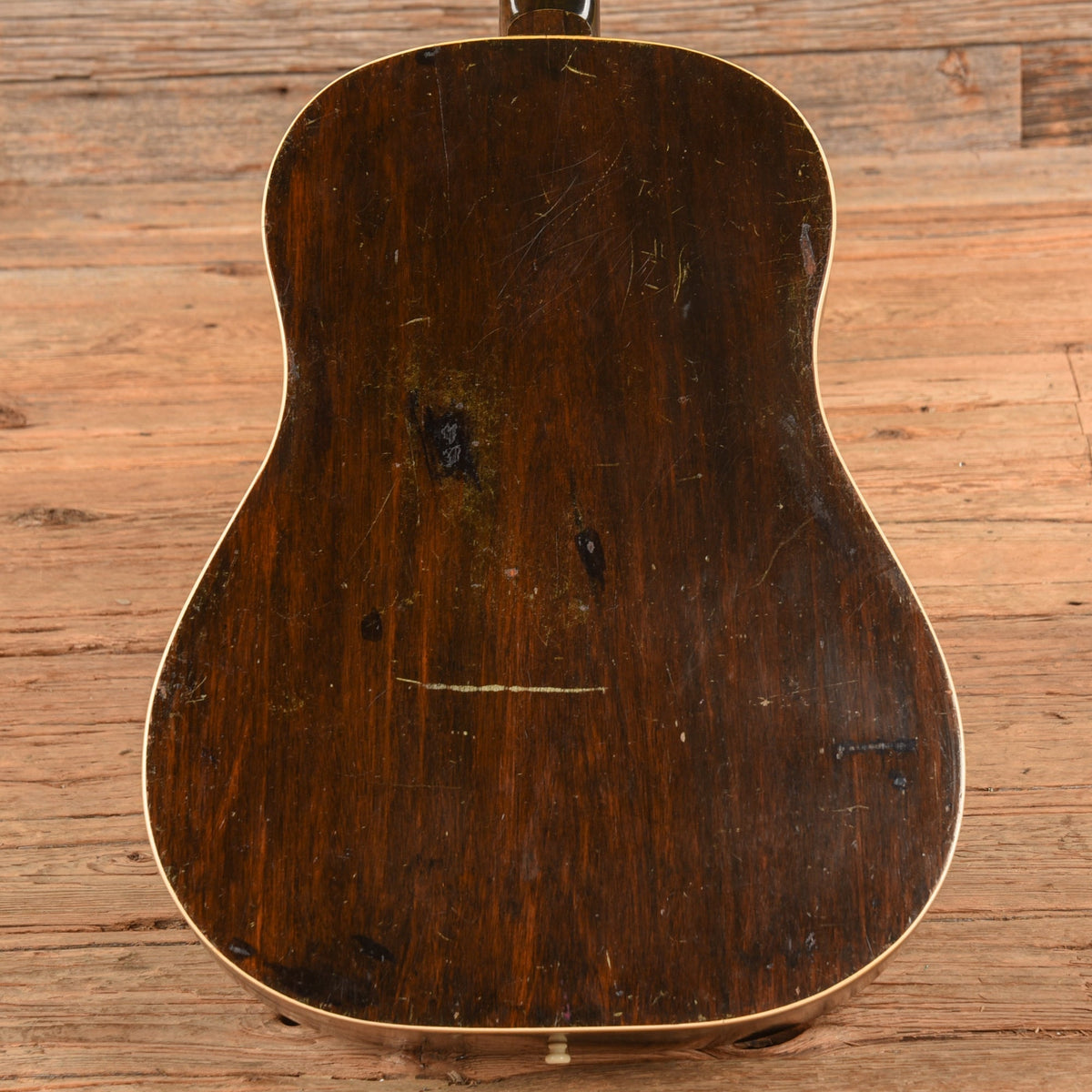 Gibson J-50 Natural 1946 - John Oates - Angle 3 | MUSICTONER