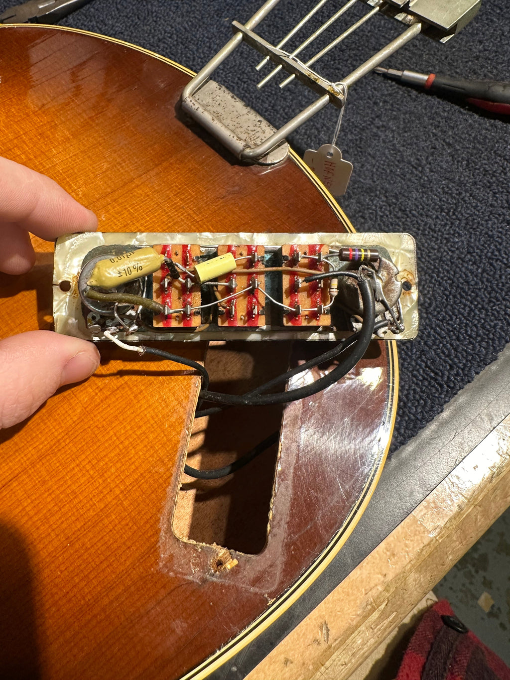 Hofner 500/1 1963 body w/Late 70s neck Sunburst 1963 LEFTY