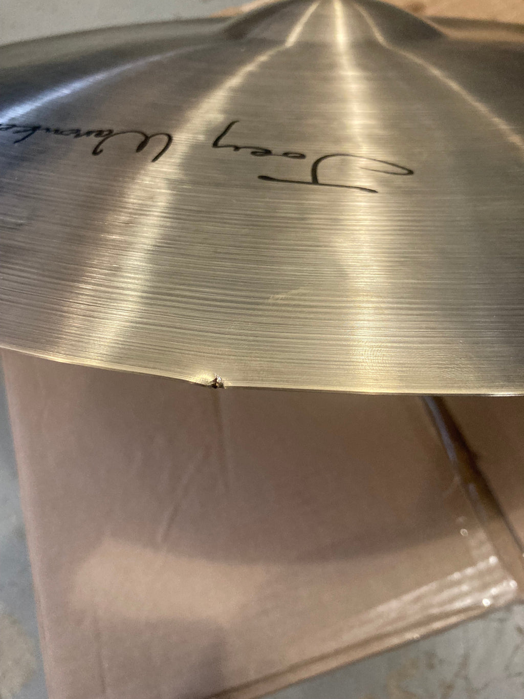 Istanbul Agop 24" Joey Waronker Signature Ride Cymbal - Angle 4 | MUSICTONER