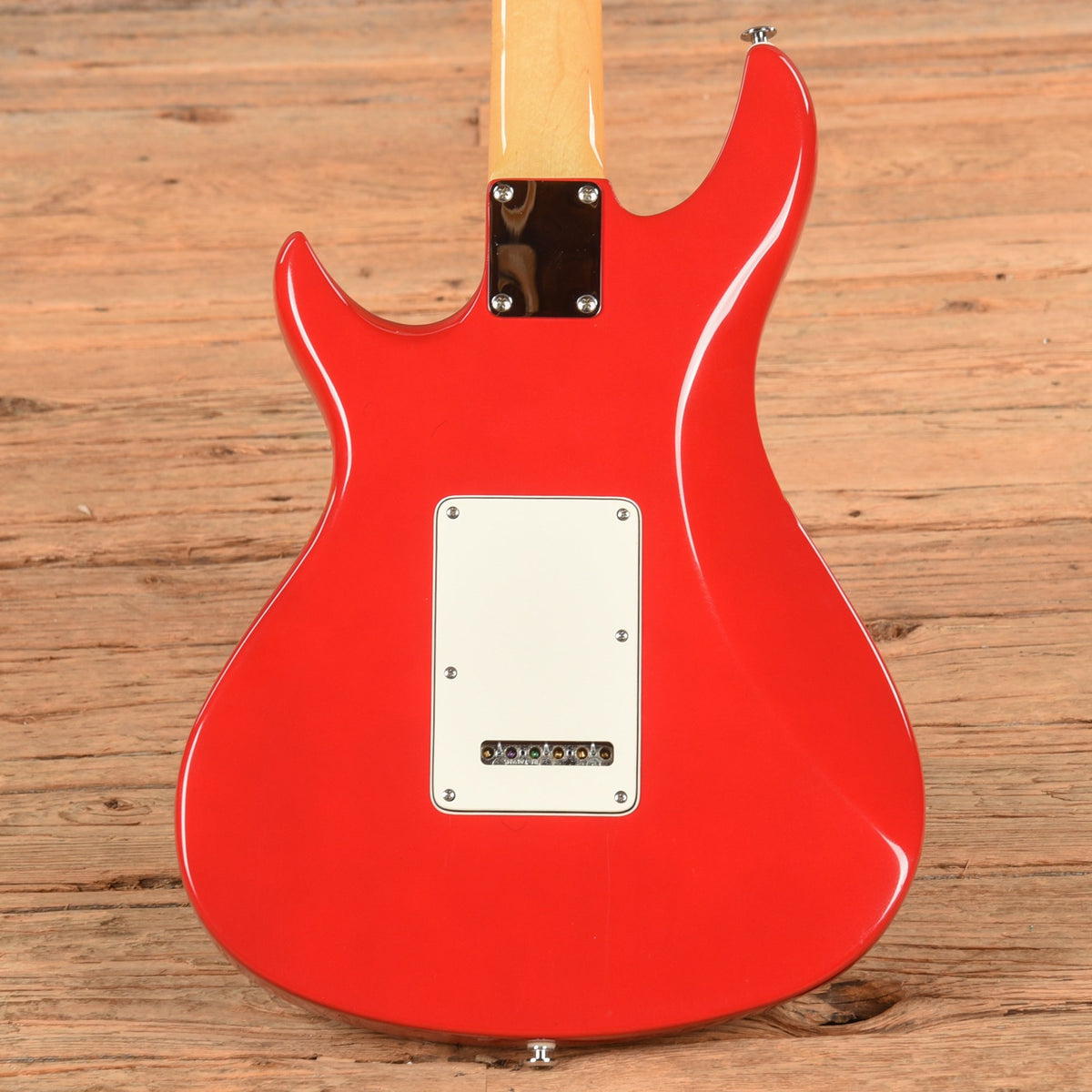Kawai Aquarius Red - John Oates - Angle 3 | MUSICTONER