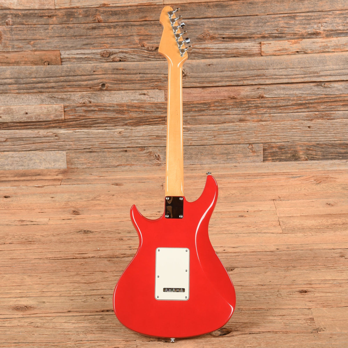 Kawai Aquarius Red - John Oates - Angle 5 | MUSICTONER