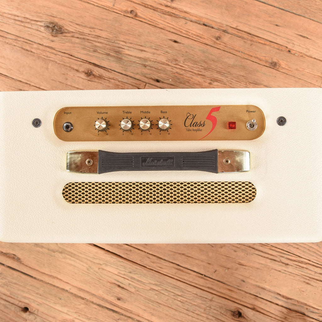 Marshall Class 5 Combos White - Dave Amato of REO Speedwagon - Angle 3 | MUSICTONER