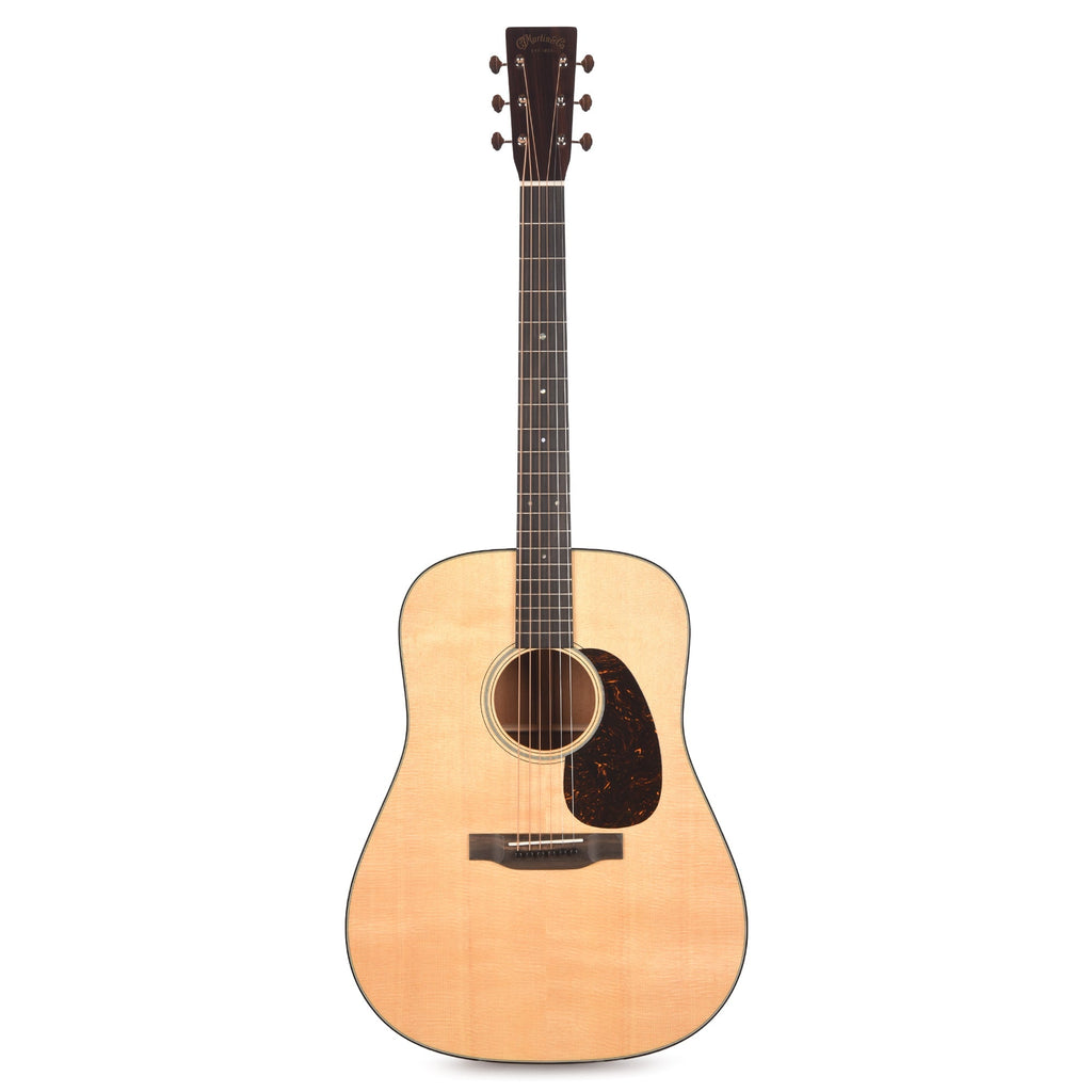 Martin Standard Series D-18 Natural - Angle 4 | MUSICTONER