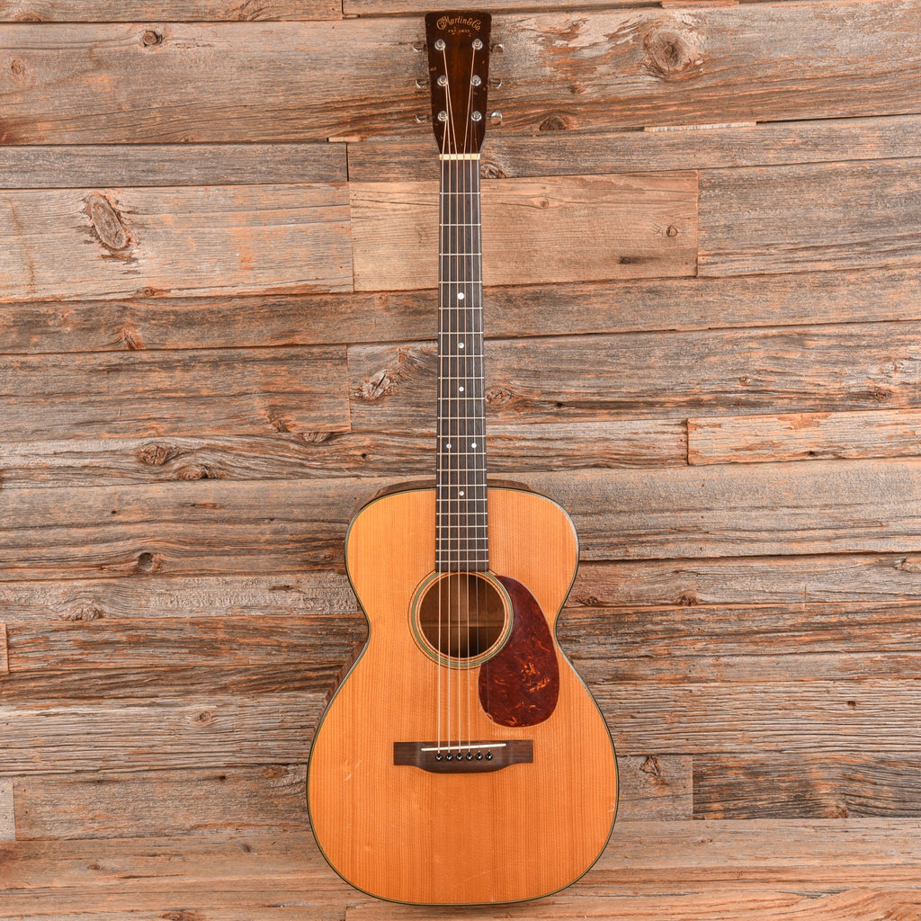 Martin 0-18 Natural 1949 - Angle 4 | MUSICTONER