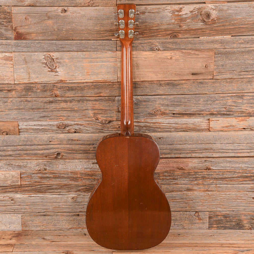 Martin 0-18 Natural 1949 - Angle 5 | MUSICTONER