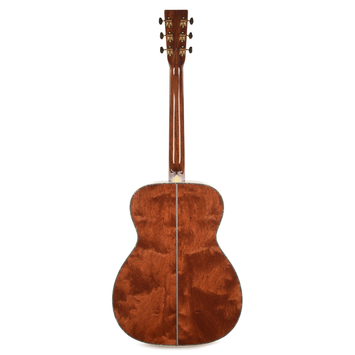 Martin Custom Shop M-45 Style Grand Auditorium High Altitude Swiss Spruce/Quilted Bubinga Natural - Angle 6 | MUSICTONER