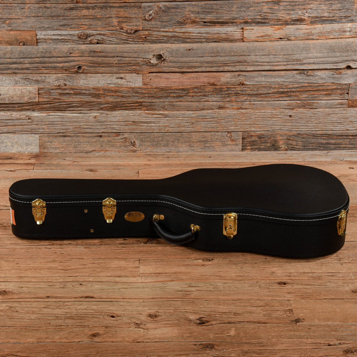 Martin Custom Shop 000-18 Style VTS Sitka/Sinker Mahogany Toasted Burst 2021 - Angle 8 | MUSICTONER