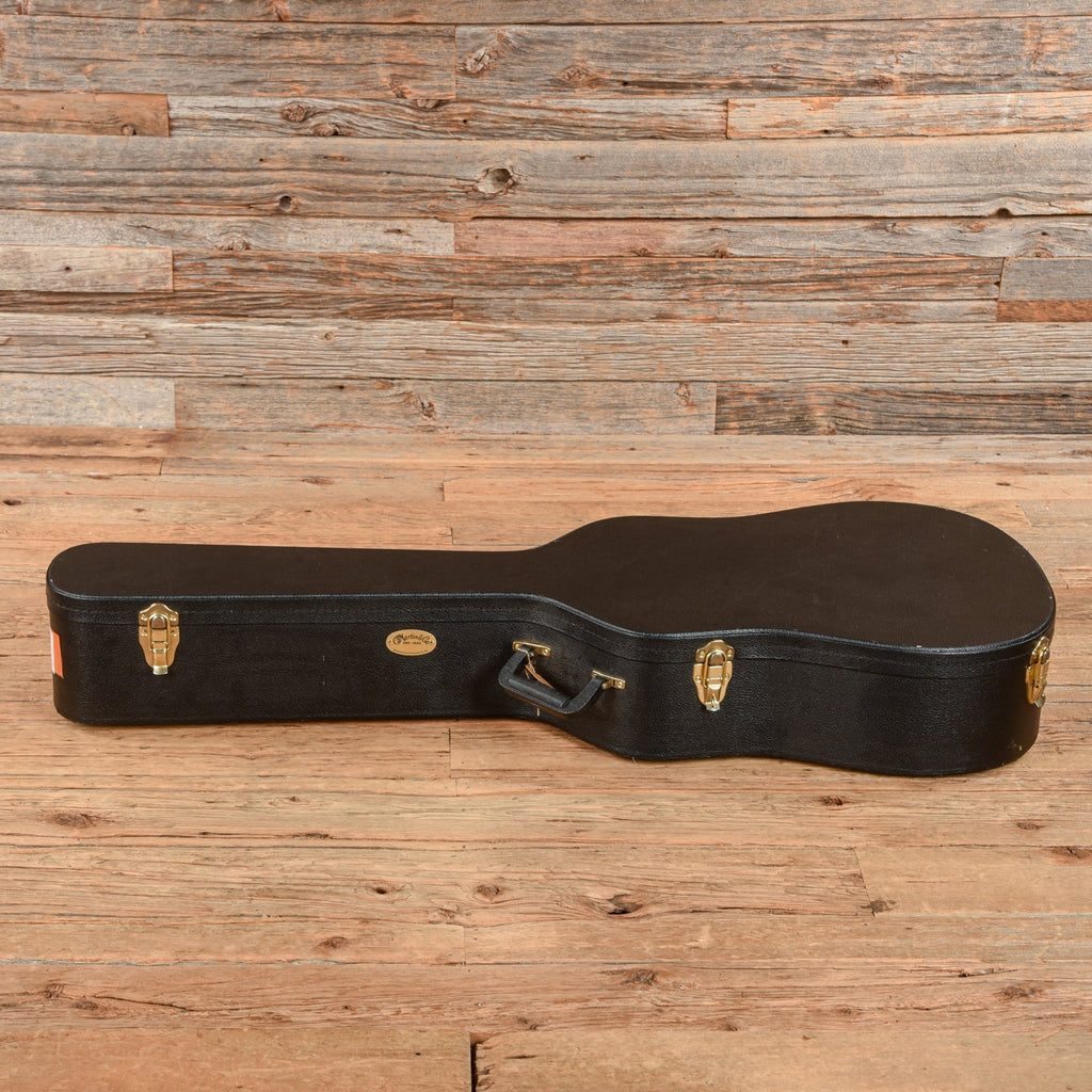 Martin D-15M Mahogany 2012 - Angle 8 | MUSICTONER
