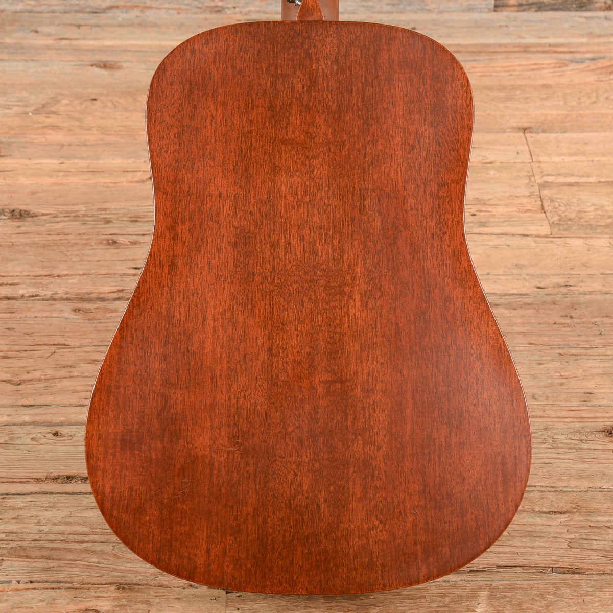 Martin D-15M Mahogany 2012 - Angle 3 | MUSICTONER
