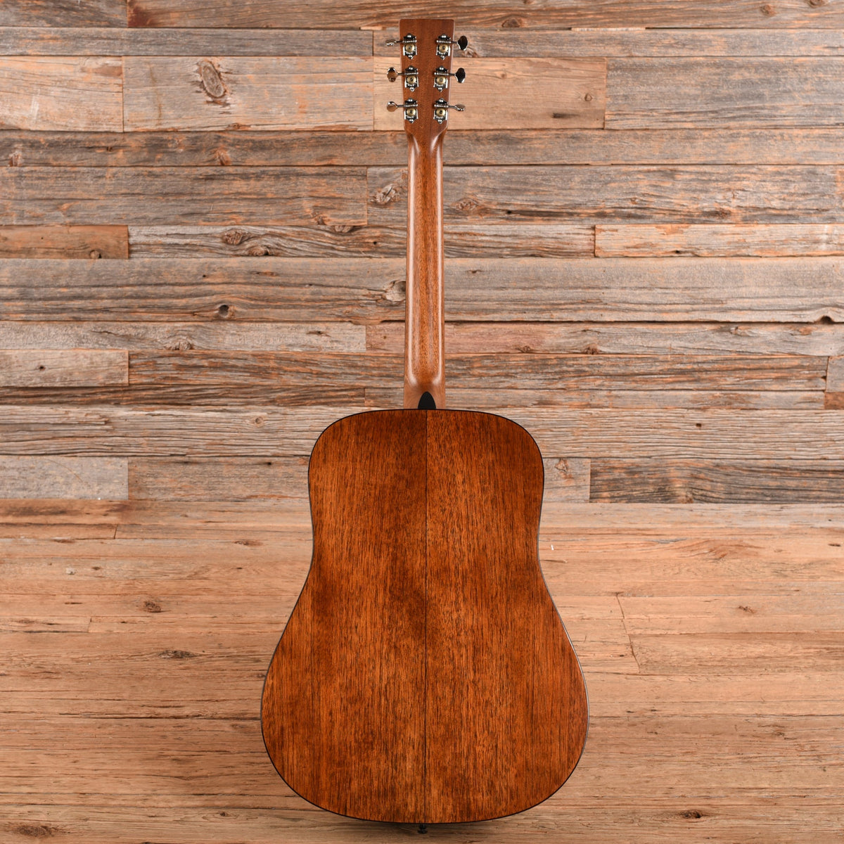 Martin D-18 Natural 2025 LEFTY - Angle 5 | MUSICTONER