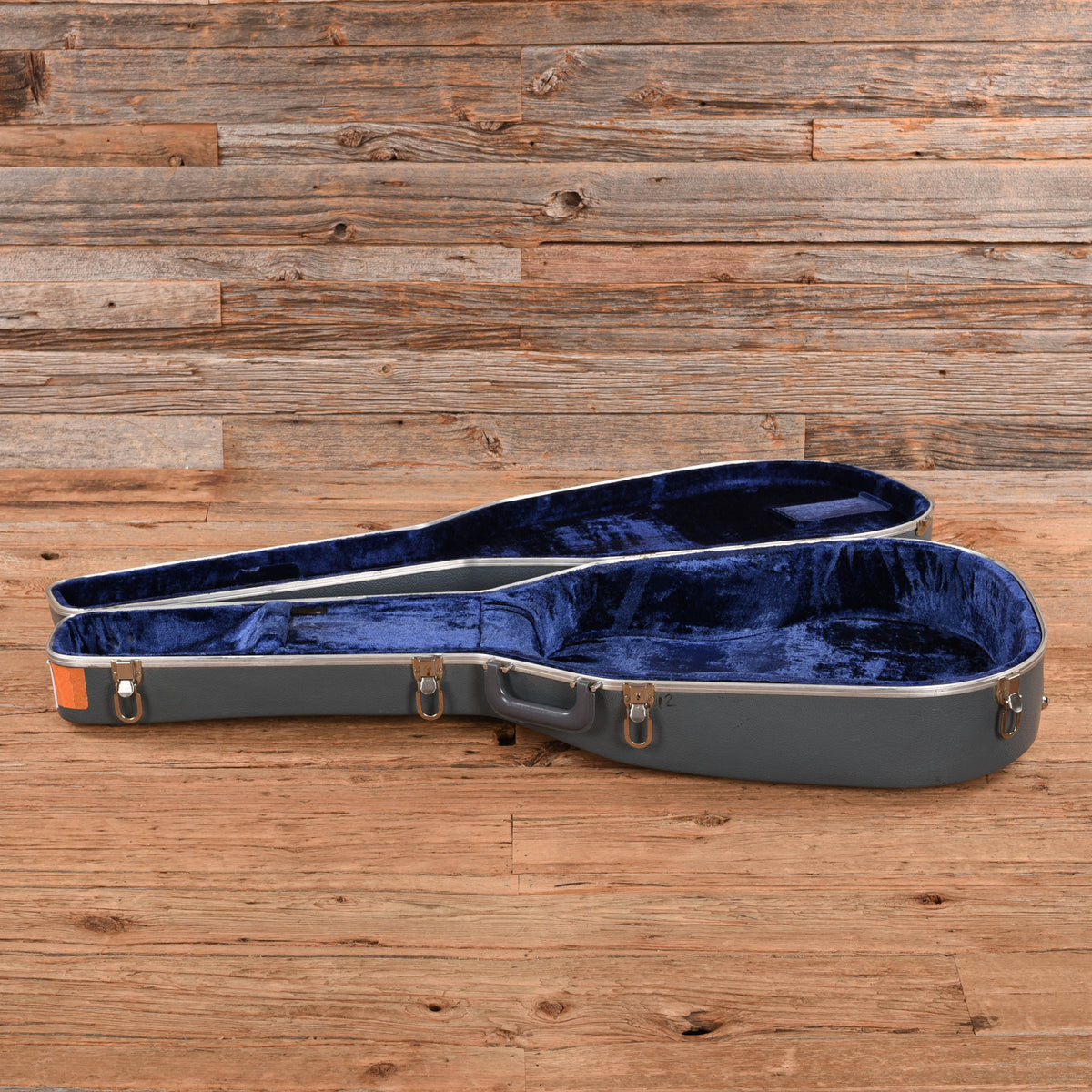 Martin D12-28 Natural 1976 - Angle 8 | MUSICTONER