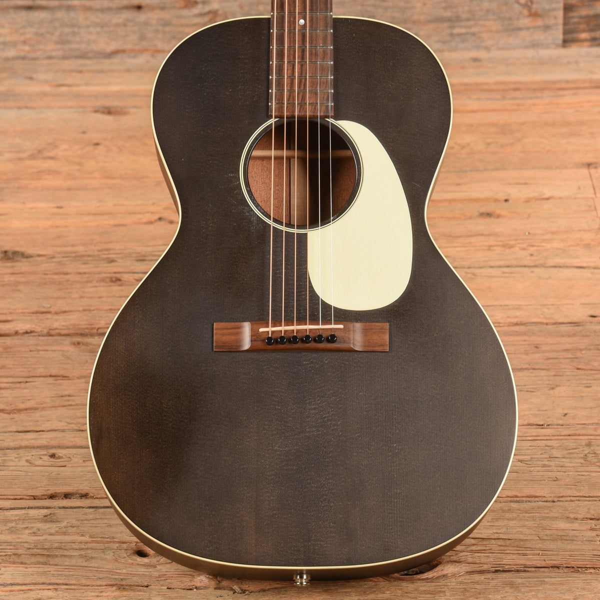 Martin 000-17 Black Smoke - John Oates - MUSICTONER