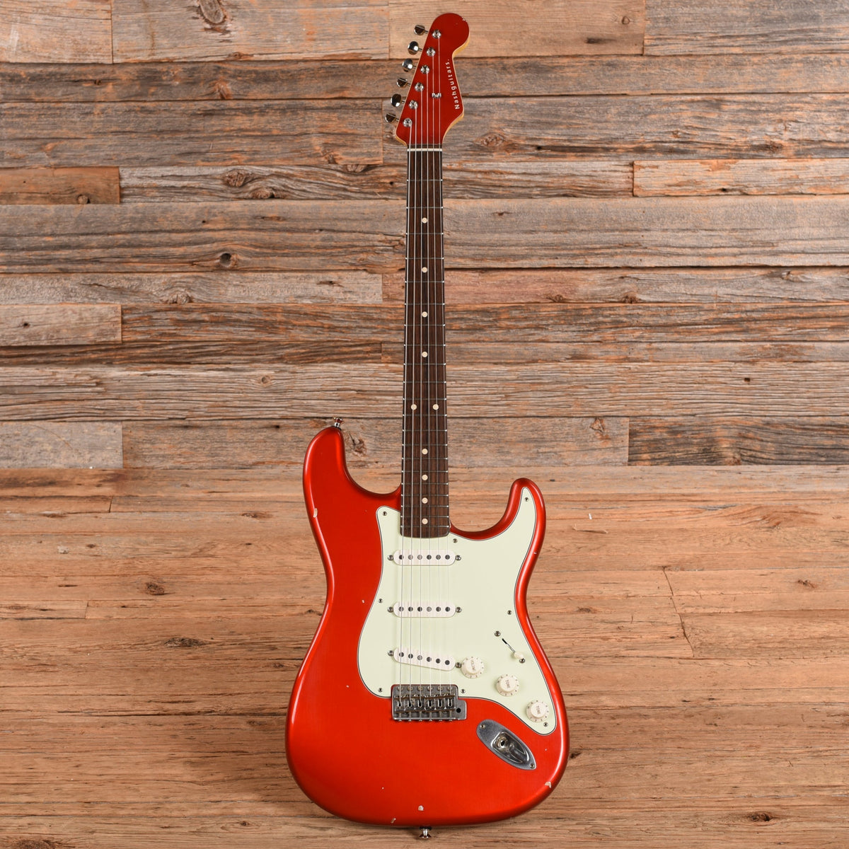 Nash S-63 Red Sparkle 2021 - Angle 4 | MUSICTONER