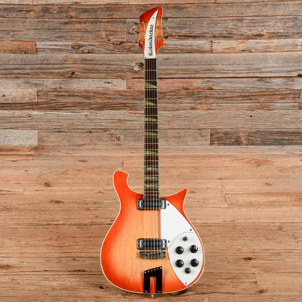Rickenbacker 625 Fireglo 1962 - Angle 4 | MUSICTONER
