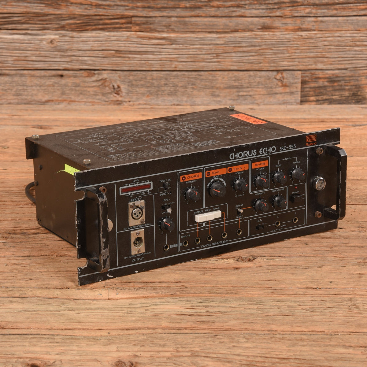 Roland SRE-555  1980s - MUSICTONER