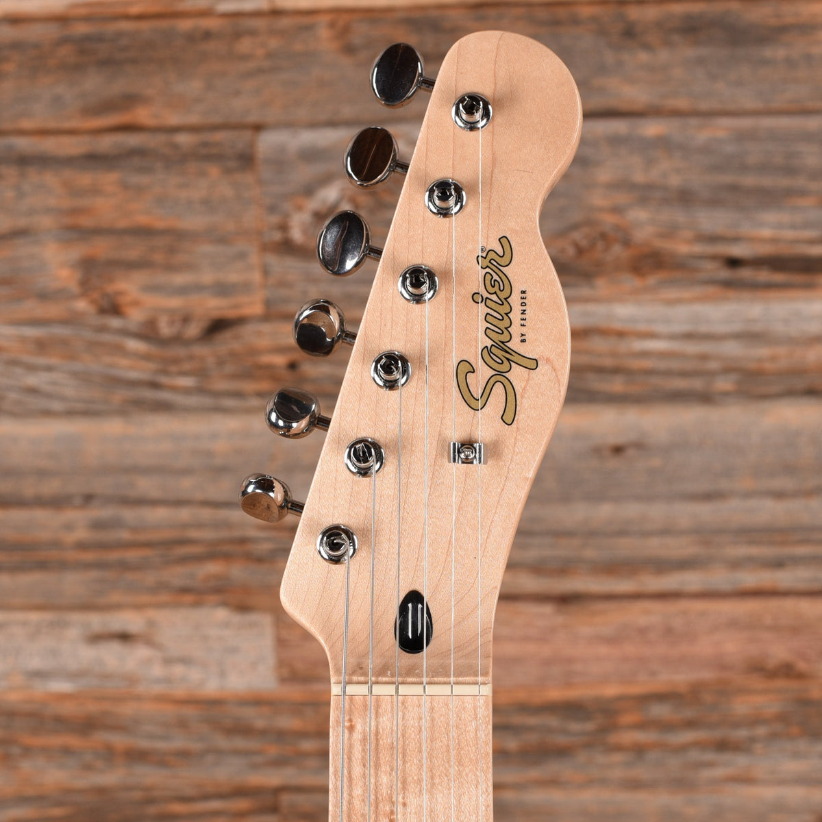 Squier Paranormal Offset Telecaster Butterscotch Blonde 2021 - Angle 6 | MUSICTONER