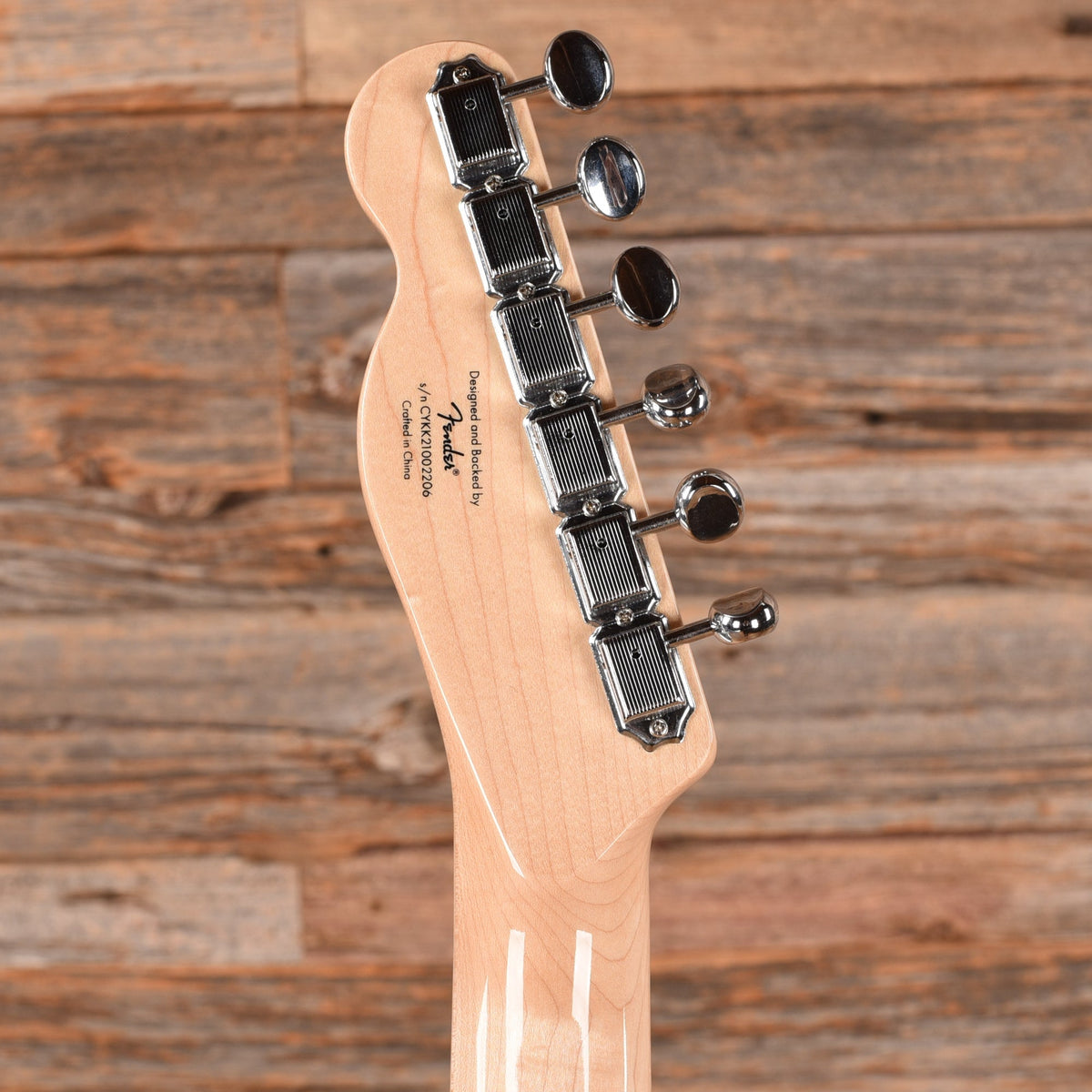 Squier Paranormal Offset Telecaster Butterscotch Blonde 2021 - Angle 7 | MUSICTONER