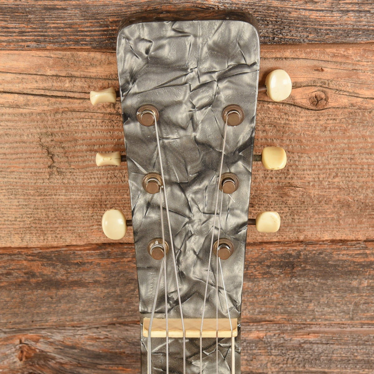 Supro Lap Steel 1959 - John Oates - Angle 6 | MUSICTONER