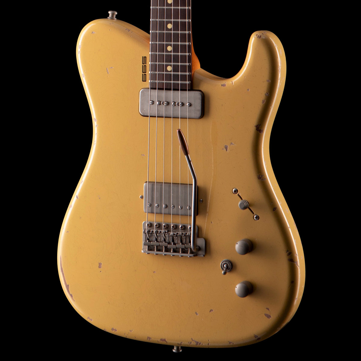 Tausch 665 RAW Nitro Relic Marshmallow Yellow