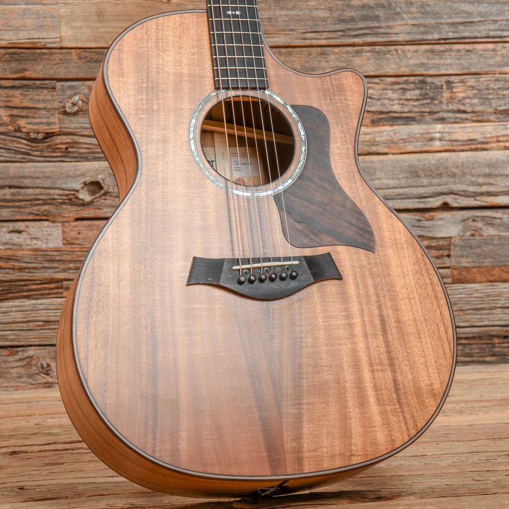 Taylor 724ce Grand Auditorium Hawaiian Koa Natural ES2