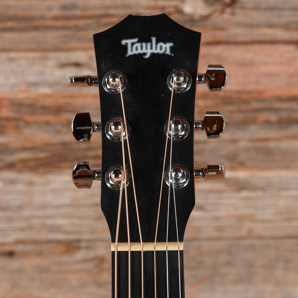 Taylor 305 Baby Taylor Acoustic Guitar Natural 2005