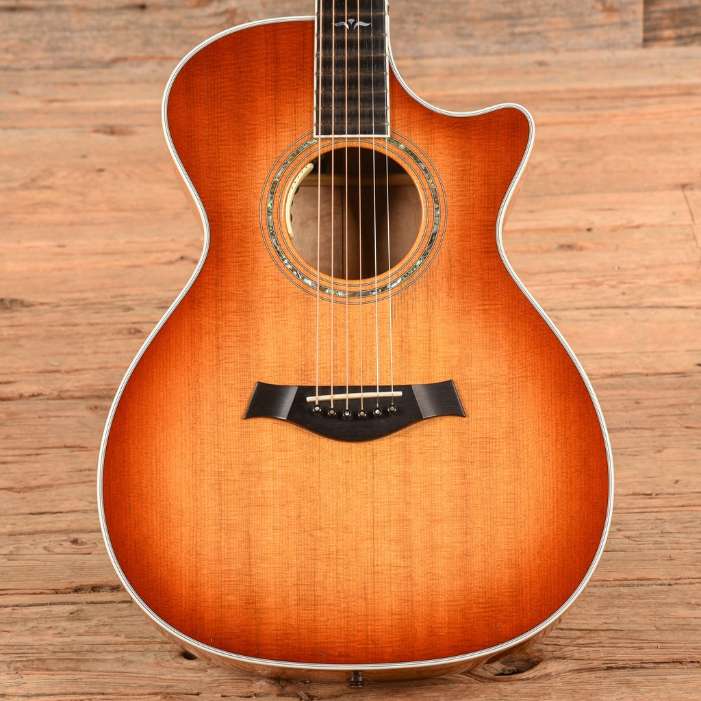 Taylor 612 Custom w/OHSC Sunburst - John Oates - MUSICTONER