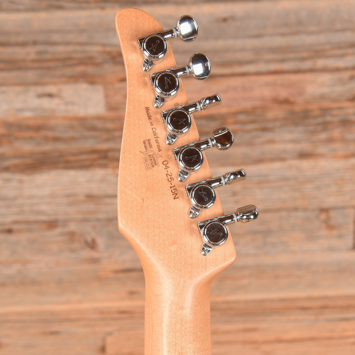 Tom Anderson Classic T Honey Burst - Angle 7 | MUSICTONER