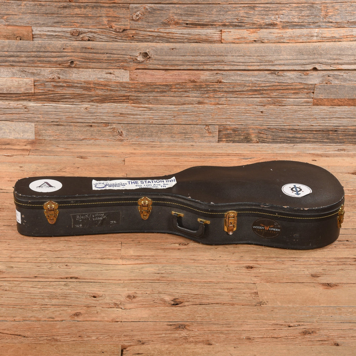 Volbrecht Custom Acoustic 1985 - John Oates - Angle 8 | MUSICTONER